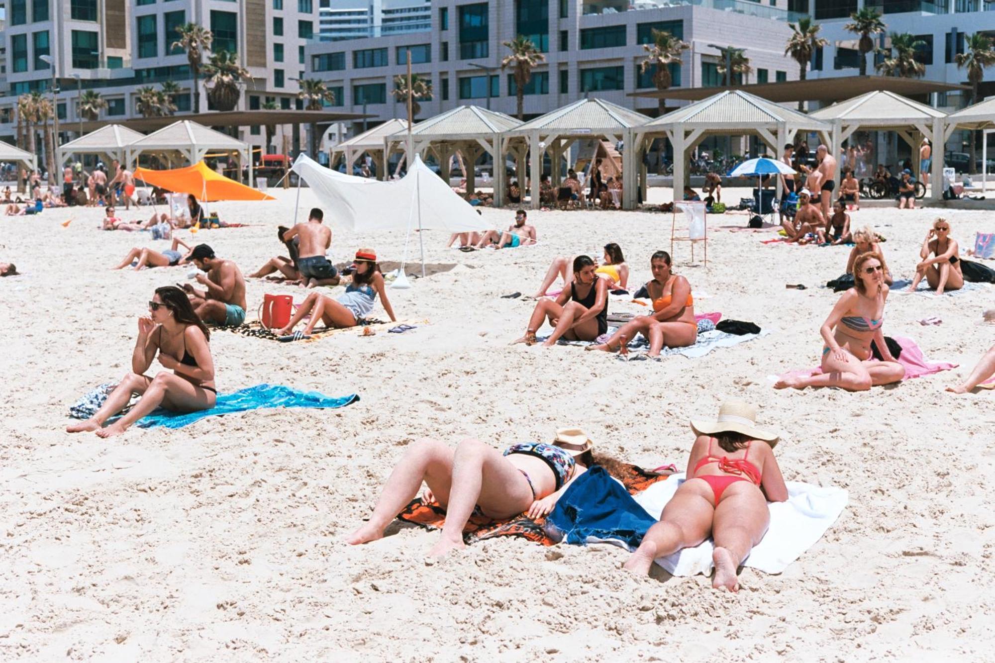 Wom Beach Pod Hotel - A Member Of Brown Hotels Tel Aviv Eksteriør billede